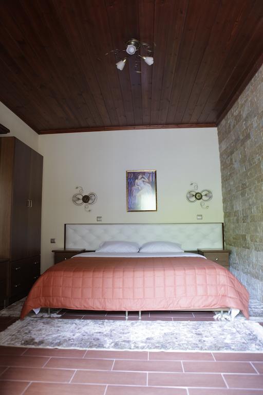 Ferienwohnung Xenonas Platia Káto Loutrákion Exterior foto